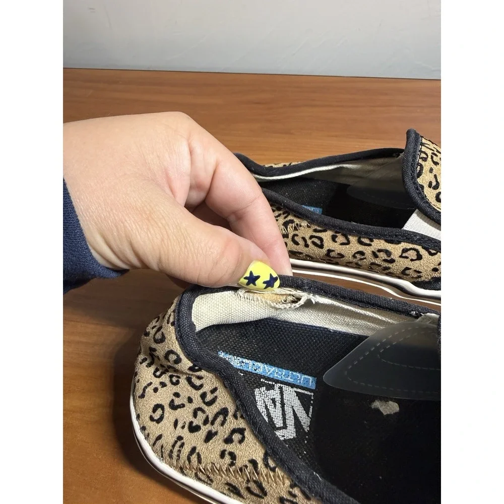 VANS WOMENS Mini Leopard Print SF Slip-On Sneakers Suede Marshmallow Size 9.5